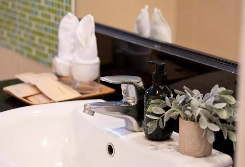 Legacy Hotel Bangkok Sukhumvit