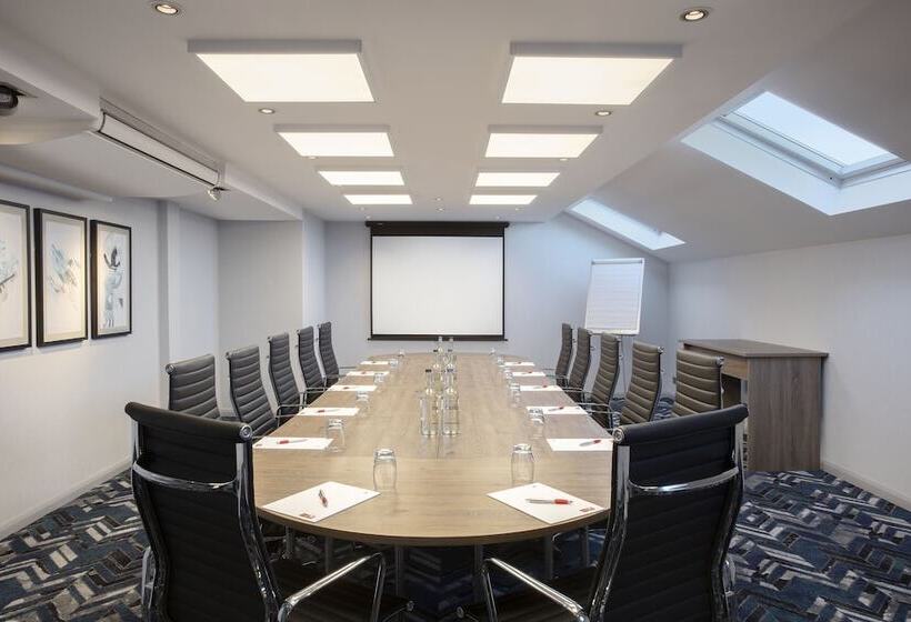 فندق Leonardo  London Heathrow Airport