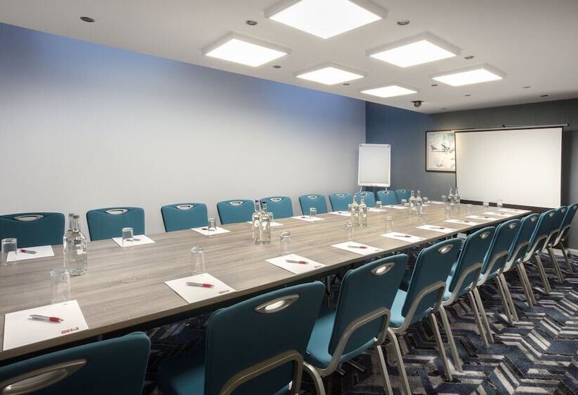 فندق Leonardo  London Heathrow Airport