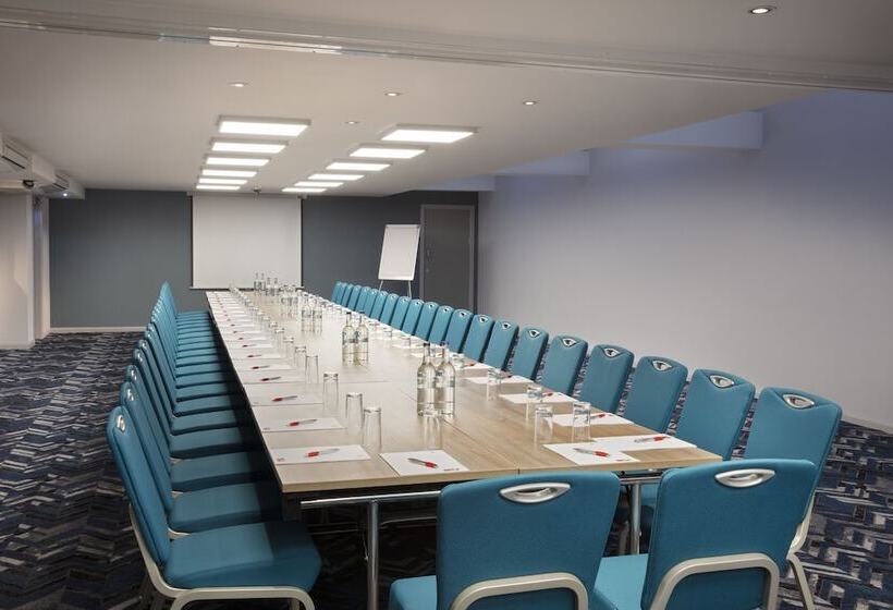 فندق Leonardo  London Heathrow Airport