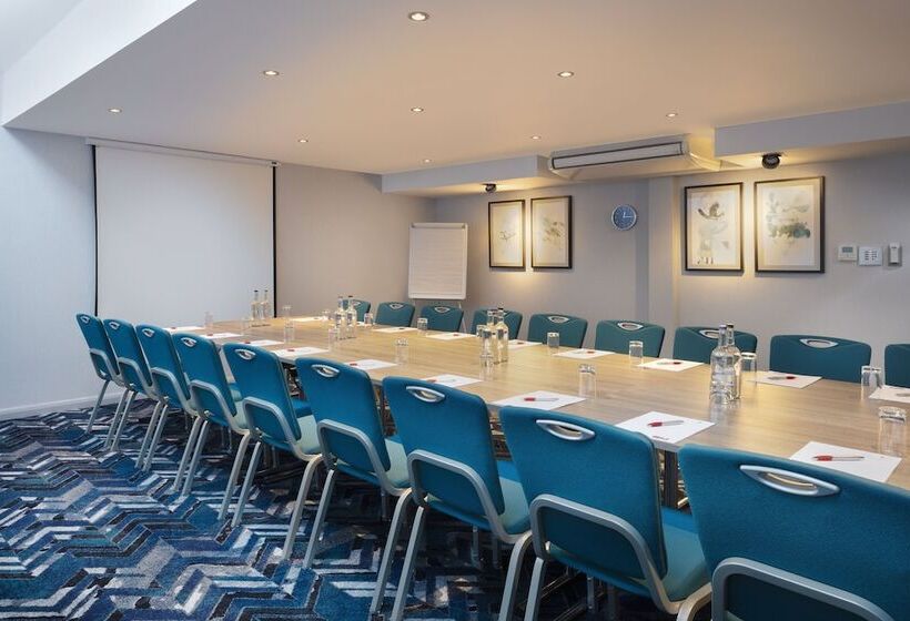 فندق Leonardo  London Heathrow Airport