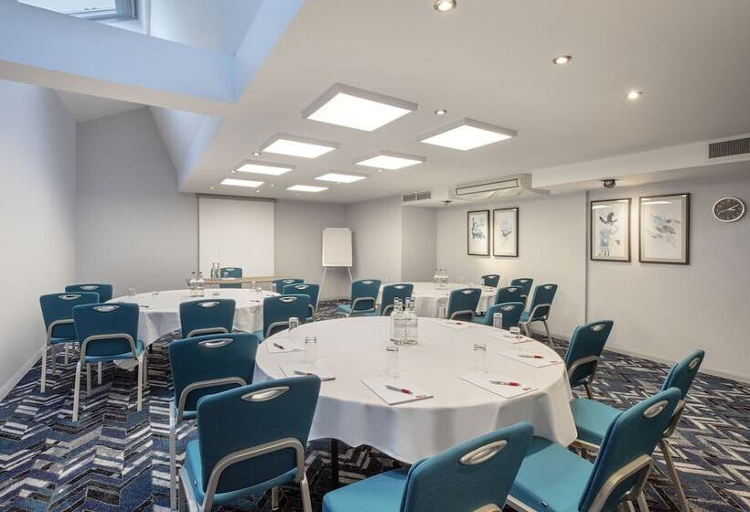 فندق Leonardo  London Heathrow Airport