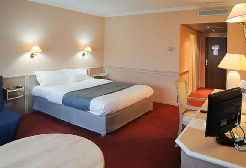 Отель Logis Lyon Est Porte De L Ain