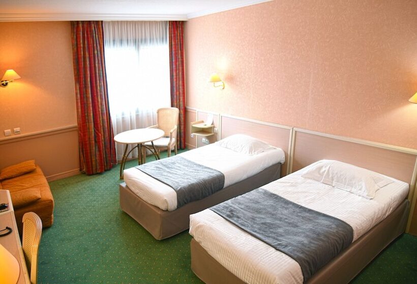 酒店 Logis Lyon Est Porte De L Ain