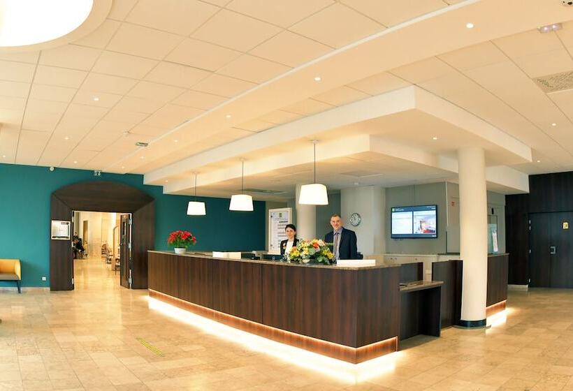 酒店 Logis Lyon Est Porte De L Ain