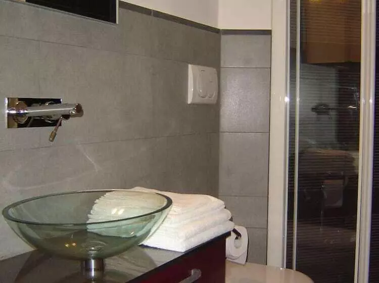 هتل B&b Magnifico Messere