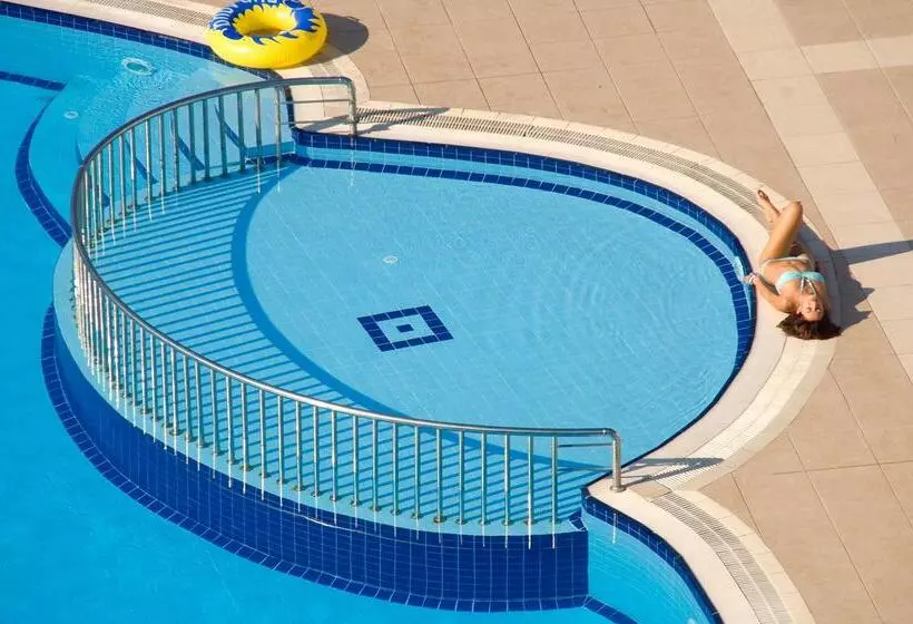 בית מלון כפרי Mirabell