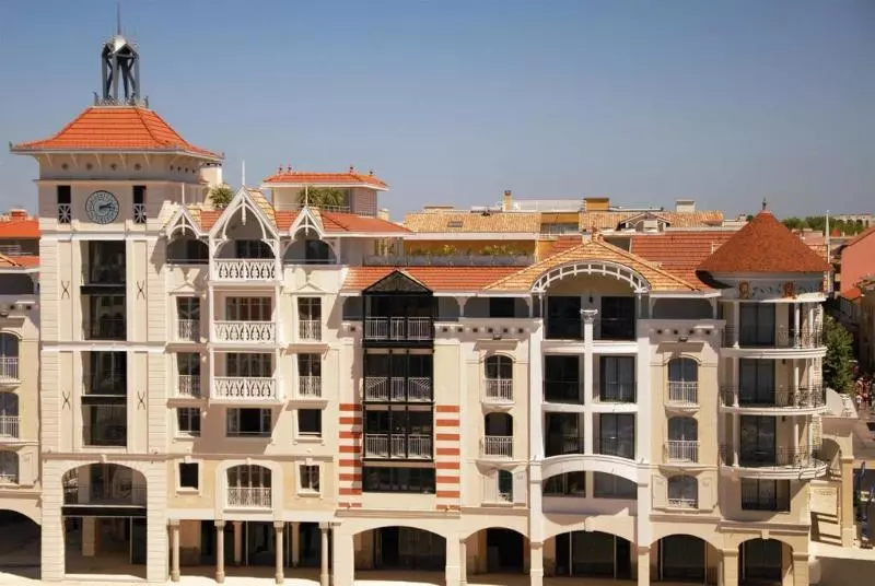 Hotel Residhome Arcachon Plazza