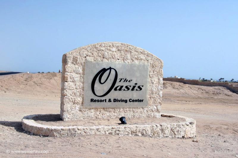 هتل The Oasis