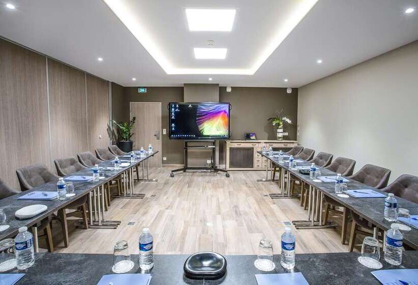 Kyriad Chambéry Centre   Hôtel Et Résidence