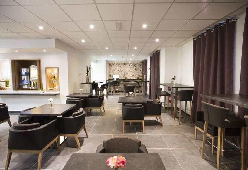 Kyriad Chambéry Centre   Hôtel Et Résidence