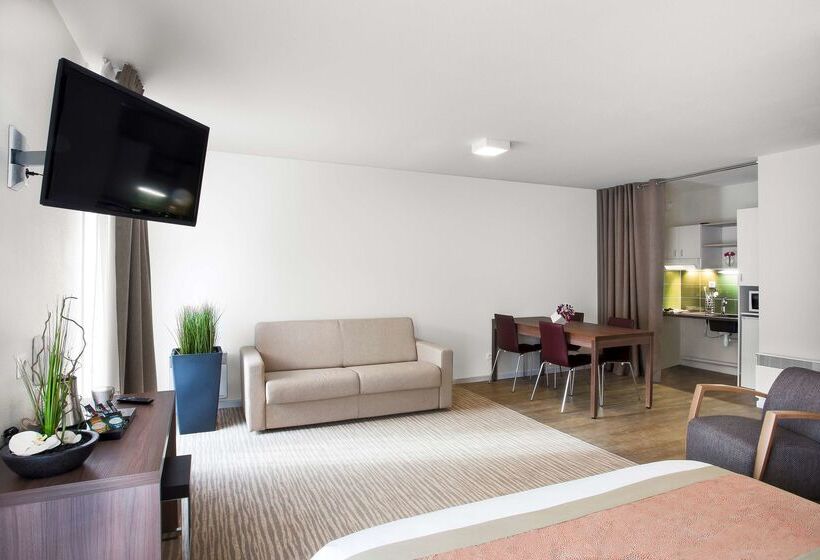 Kyriad Chambéry Centre   Hôtel Et Résidence