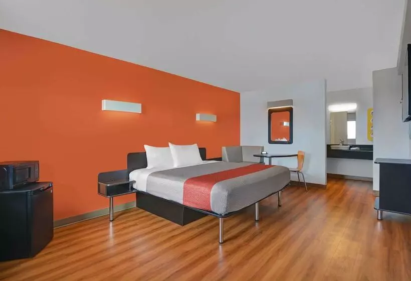 Motel 6 Cutler Bay, Fl