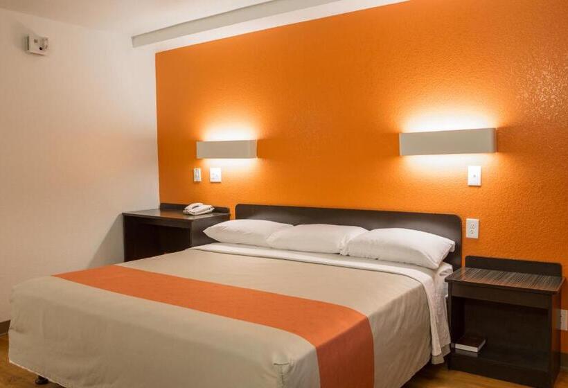 Motel 6 Cutler Bay, Fl