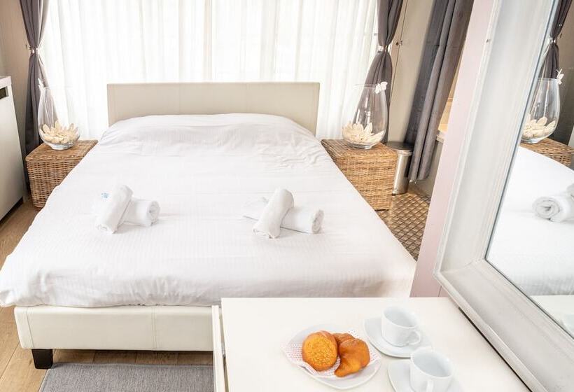 בית מלון כפרי Diane S Cottage