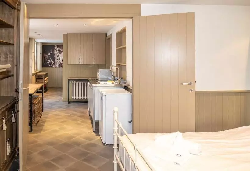 Hotelli Diane S Cottage