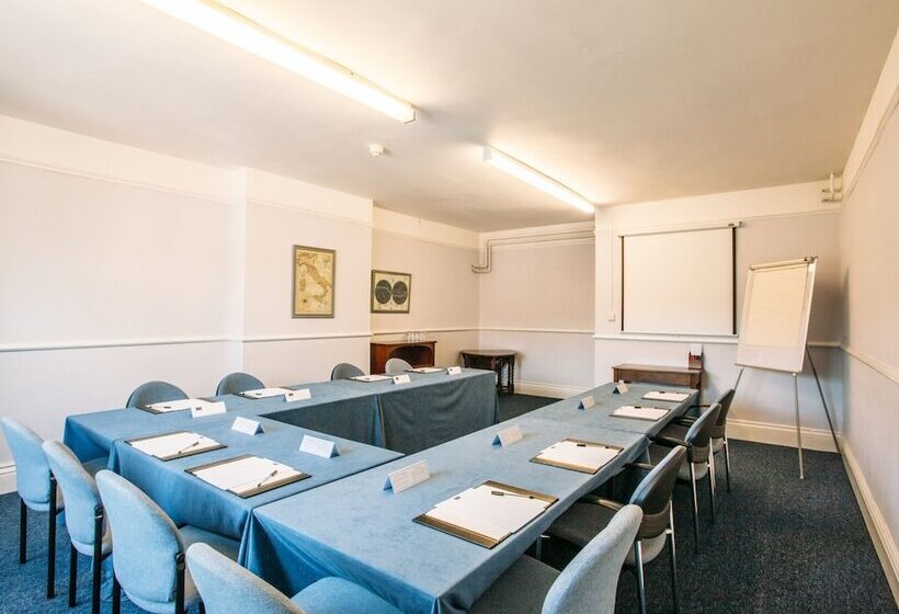 Colwall Park   Hotel, Bar & Restaurant