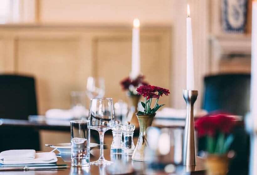 Colwall Park   Hotel, Bar & Restaurant