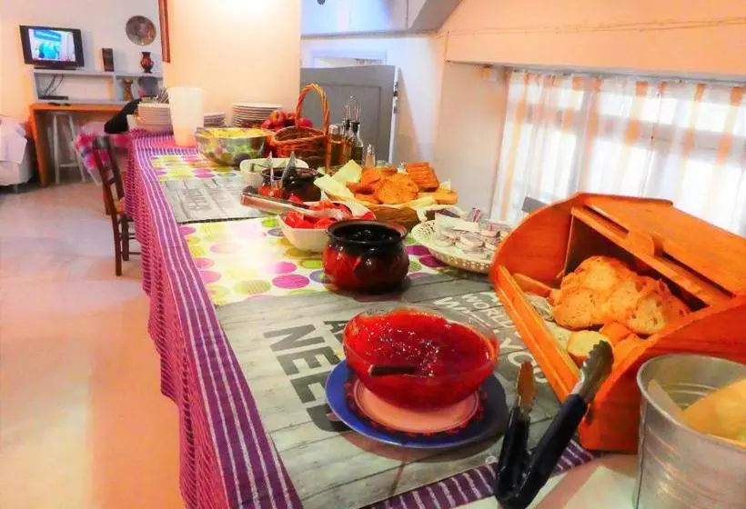 בית מלון כפרי Fivos Hostel