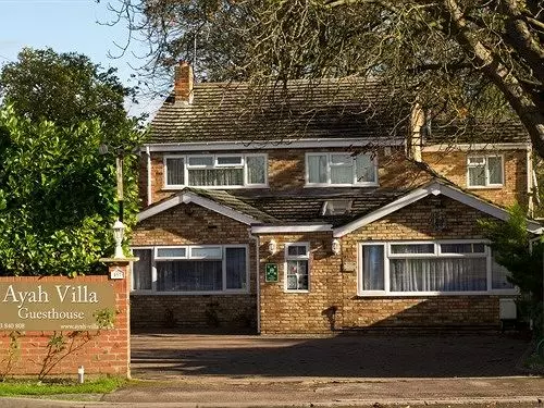 בית מלון כפרי Ayah Villa Guest House