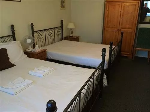 בית מלון כפרי Ayah Villa Guest House