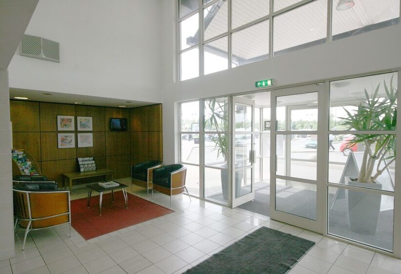 Hotel Days Inn Peterborough