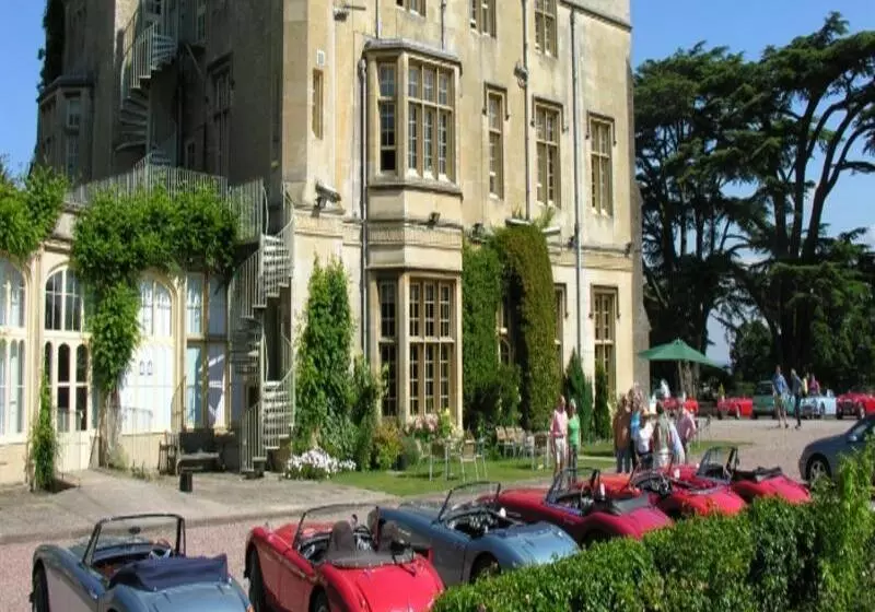 ホテル Dumbleton Hall