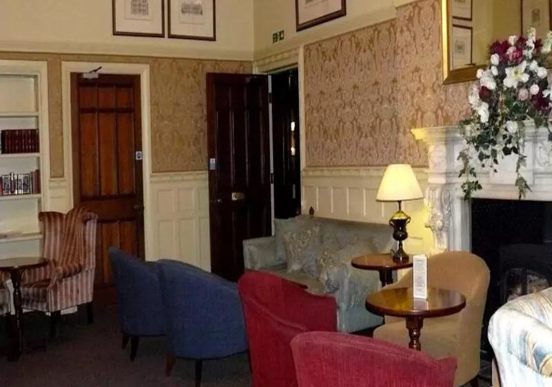 ホテル Dumbleton Hall