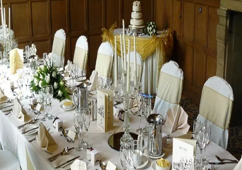 ホテル Dumbleton Hall