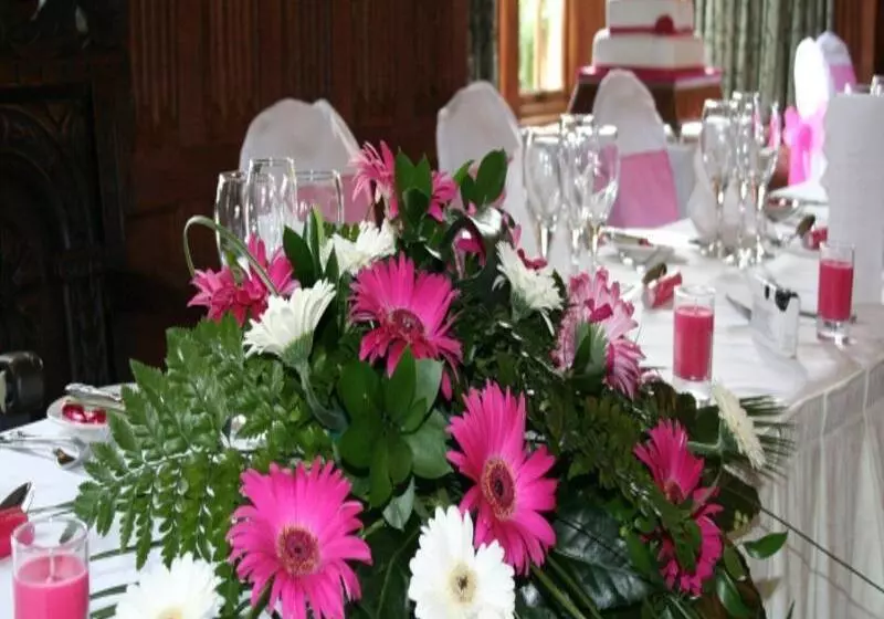 ホテル Dumbleton Hall