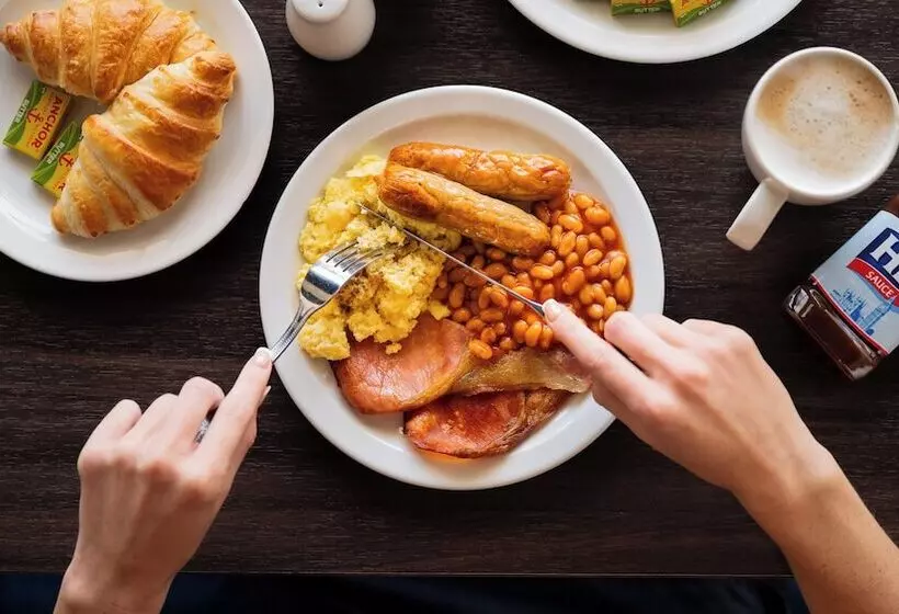 酒店 Holiday Inn Express Leigh   Sports Village, An Ihg