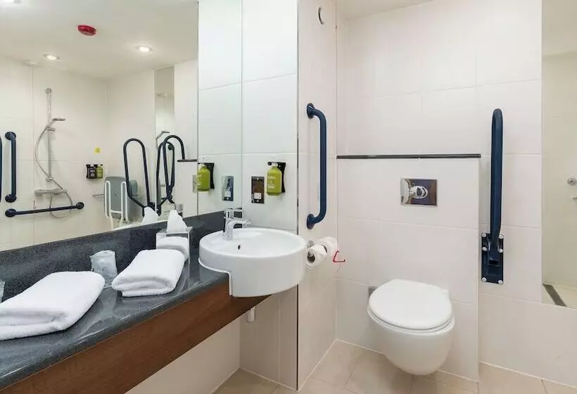 酒店 Holiday Inn Express Leigh   Sports Village, An Ihg