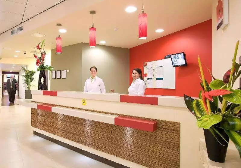 Отель Ibis Nottingham Centre