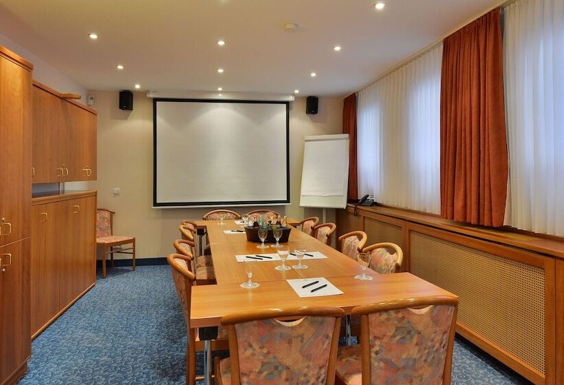 هتل Ilbertz Garni