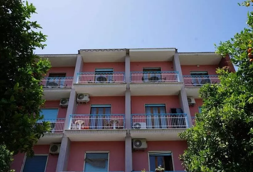 Отель Maison Susy