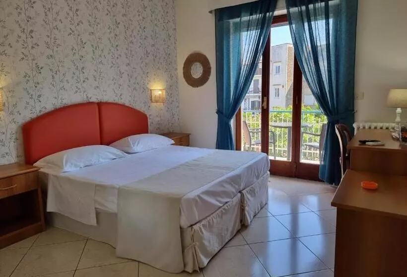 Отель Maison Susy