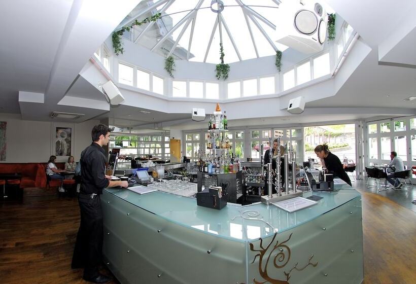 فندق Royal Exeter