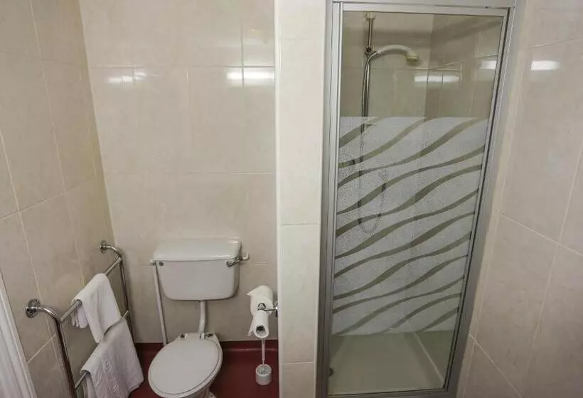 בית מלון כפרי Royal Exeter