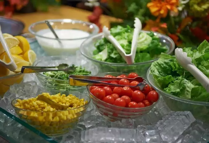 Отель Sotetsu Fresa Inn Higashi Shinjuku