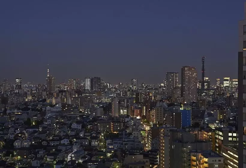 Отель Sotetsu Fresa Inn Higashi Shinjuku