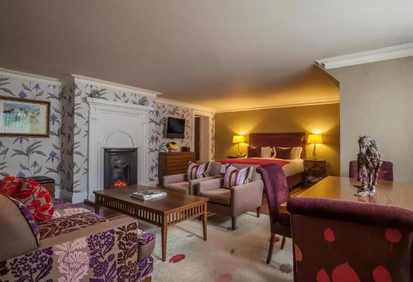 فندق The Roseate Reading