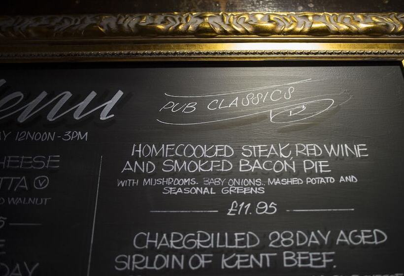 Отель The Sun Inn