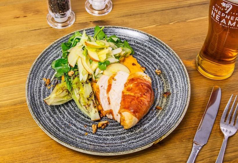 Отель The Sun Inn