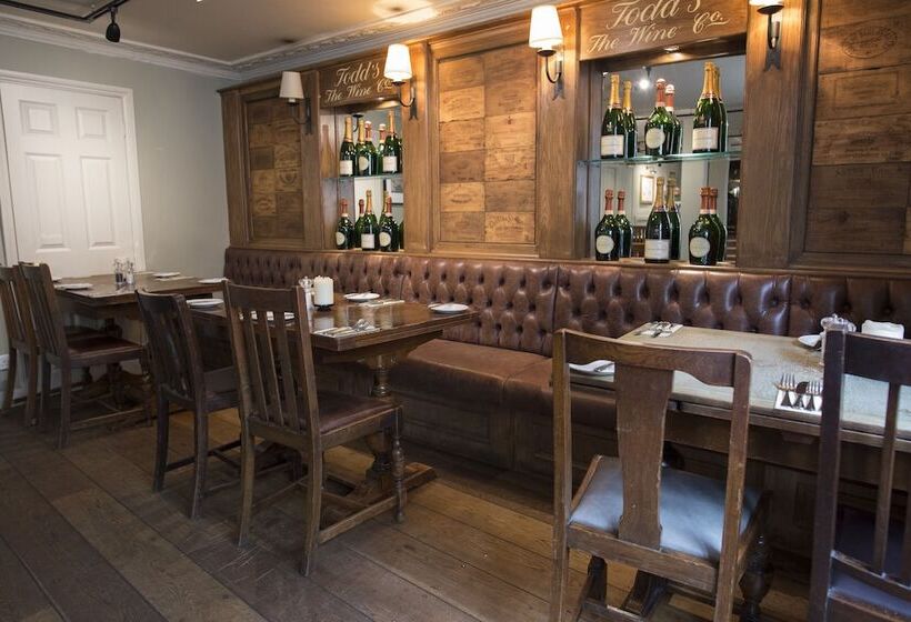 Отель The Sun Inn