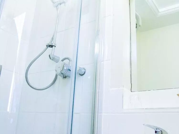 هتل The Washington