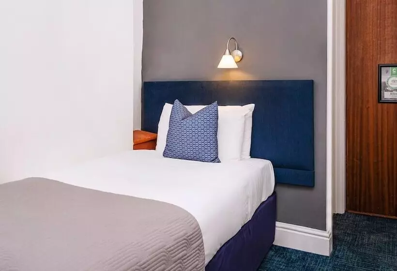 هتل The Washington