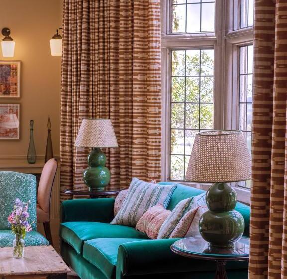 호텔 Wildhive Callow Hall