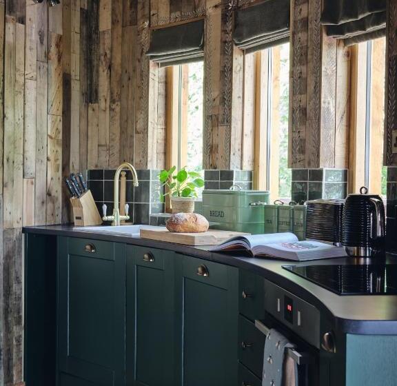 호텔 Wildhive Callow Hall