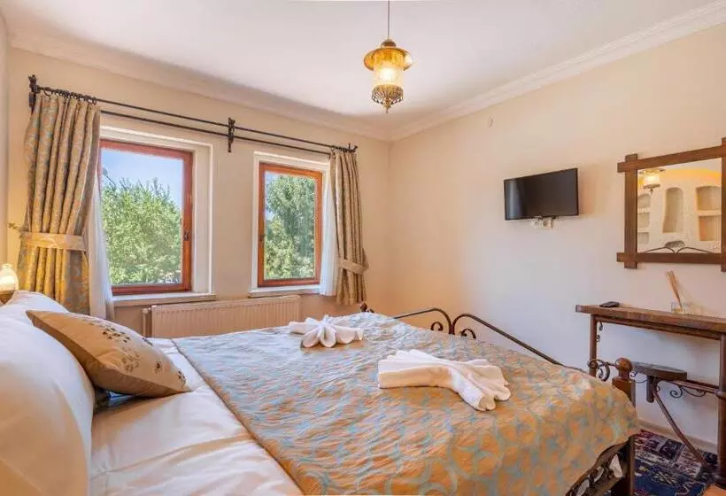 汽车旅馆 Nomads Cave Hotel & Rooftop