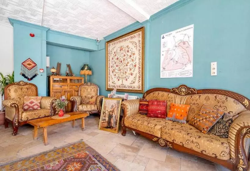 汽车旅馆 Nomads Cave Hotel & Rooftop